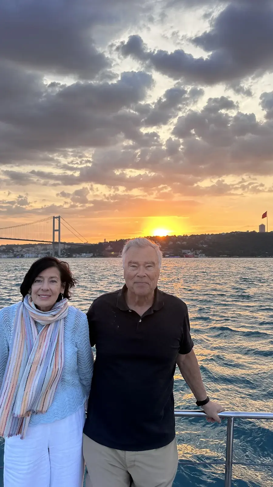 Guests comparing an Istanbul sunset cruise and dinner cruise